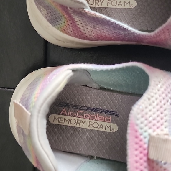 Kids sketches shoe - Picture 2 of 2